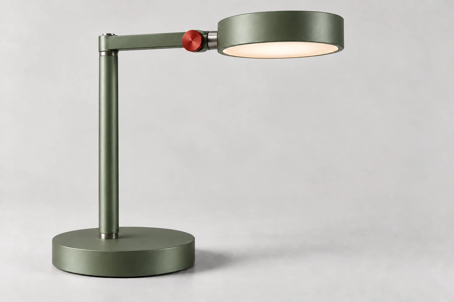 Complete sage task light with joined arm and lamp head